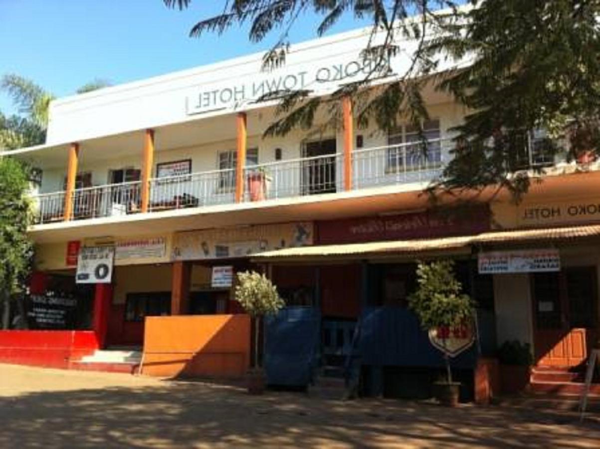 Kiboko Town Hotel Лілонґве Екстер'єр фото